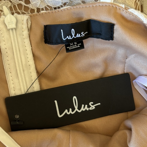 Lulus lace midi dress. - Picture 6 of 7